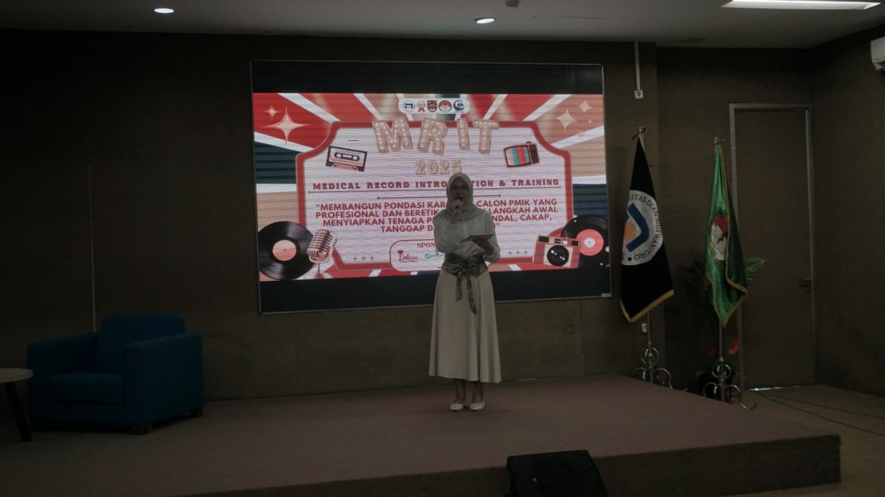 Penyerahan Acara dari MC ke Moderator 